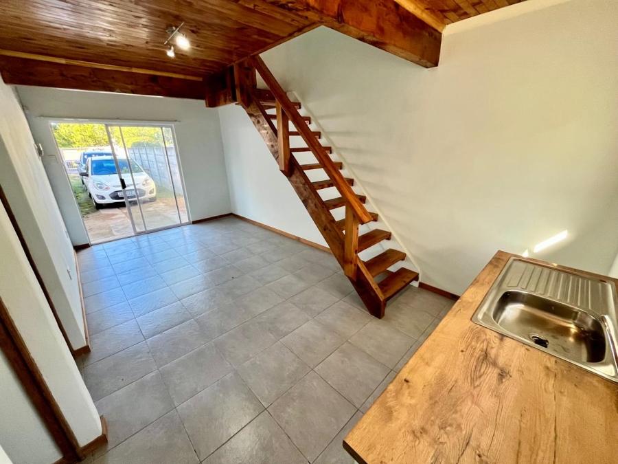 To Let 2 Bedroom Property for Rent in Baysville Eastern Cape